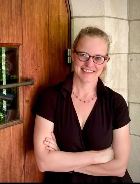 Nathalia Holzman