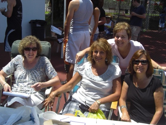 2009 Darts Tournament at Lansman's Bungalow Colony, photo 13